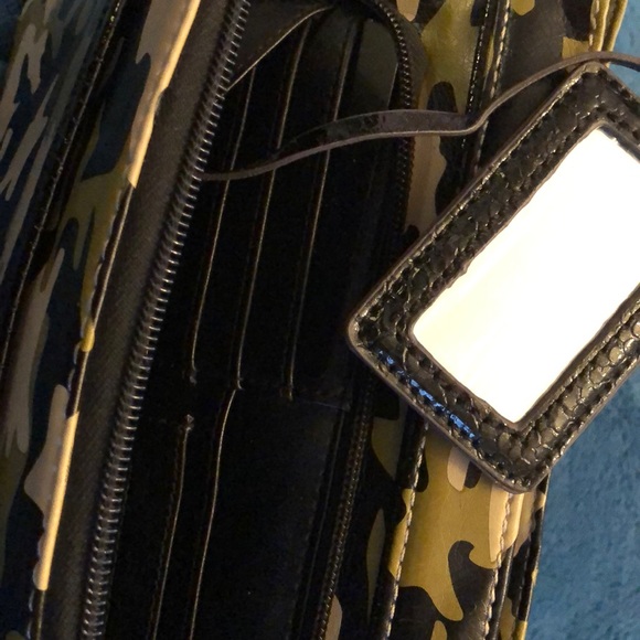 It is in excellent condition and it is a Kathy - Picture 5 of 8